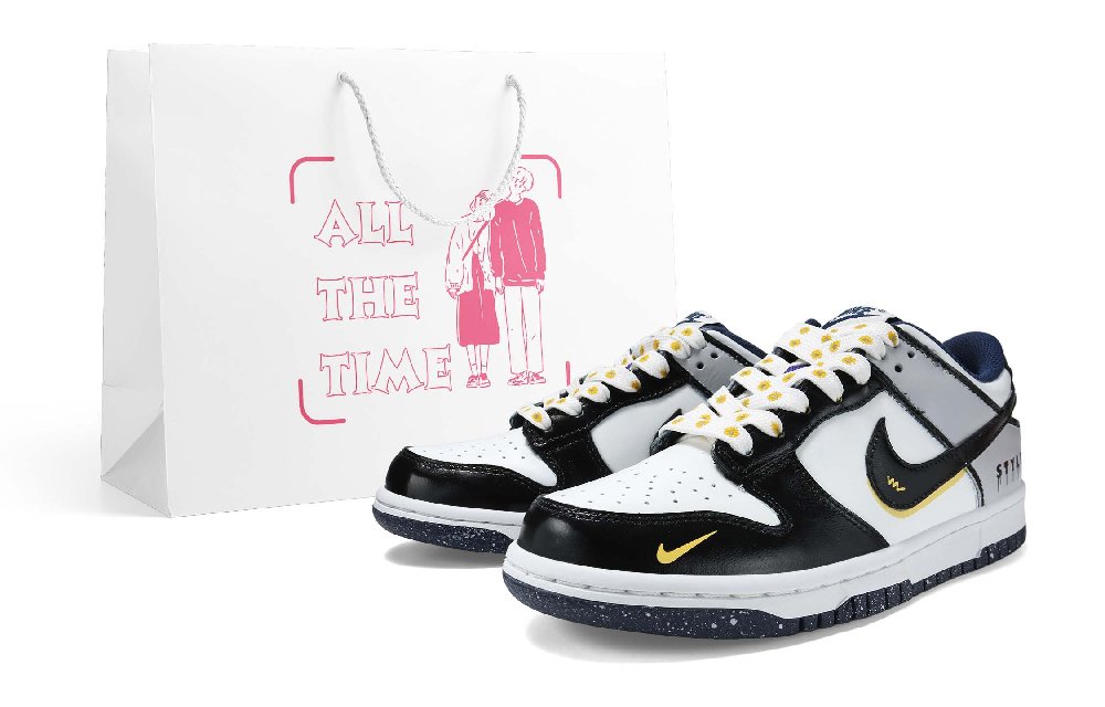 Nike Dunk Skateboard Shoes Women's Low-Top White Gray/Yellow