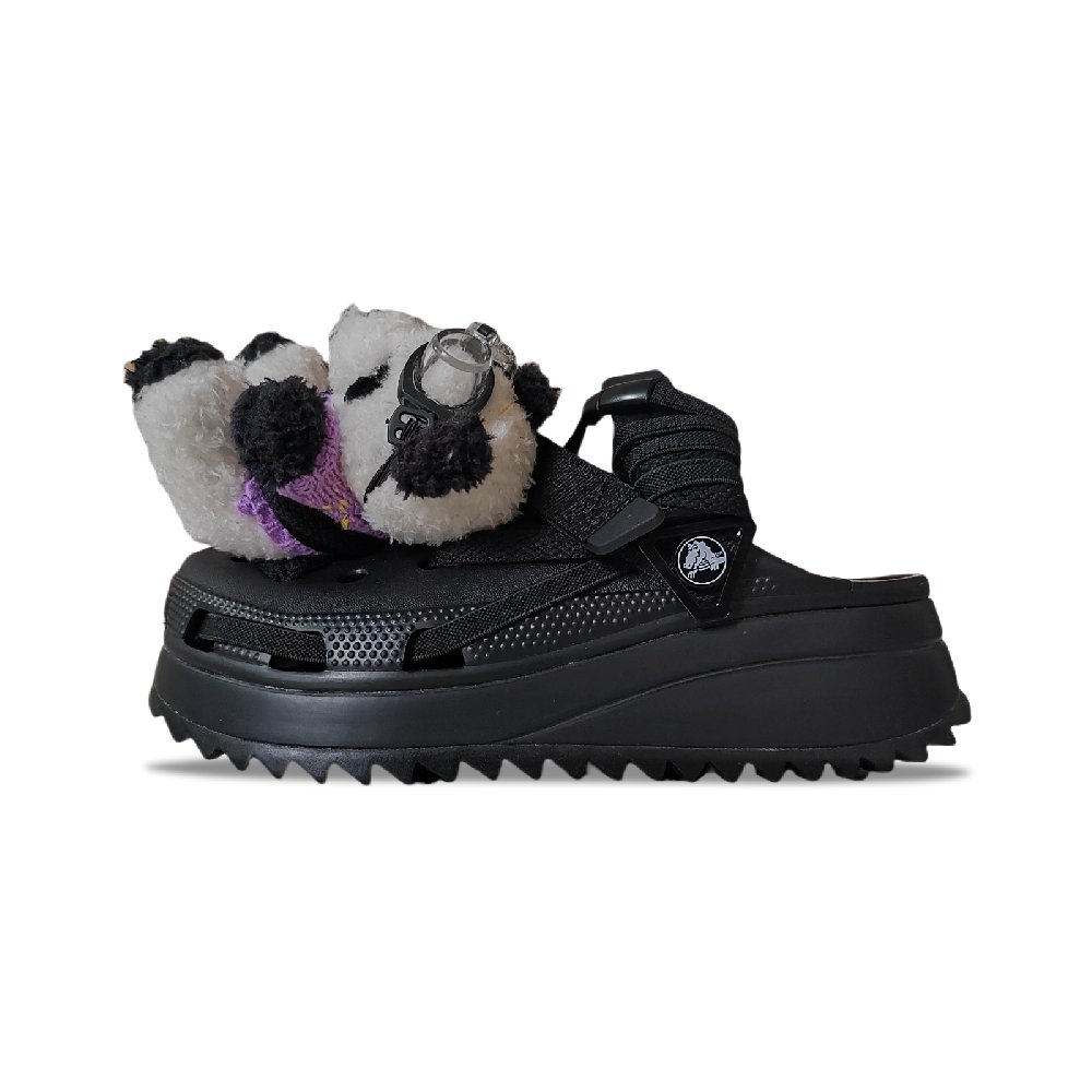 Crocs Classic Clog Bear Cave Clogs Unisex Black
