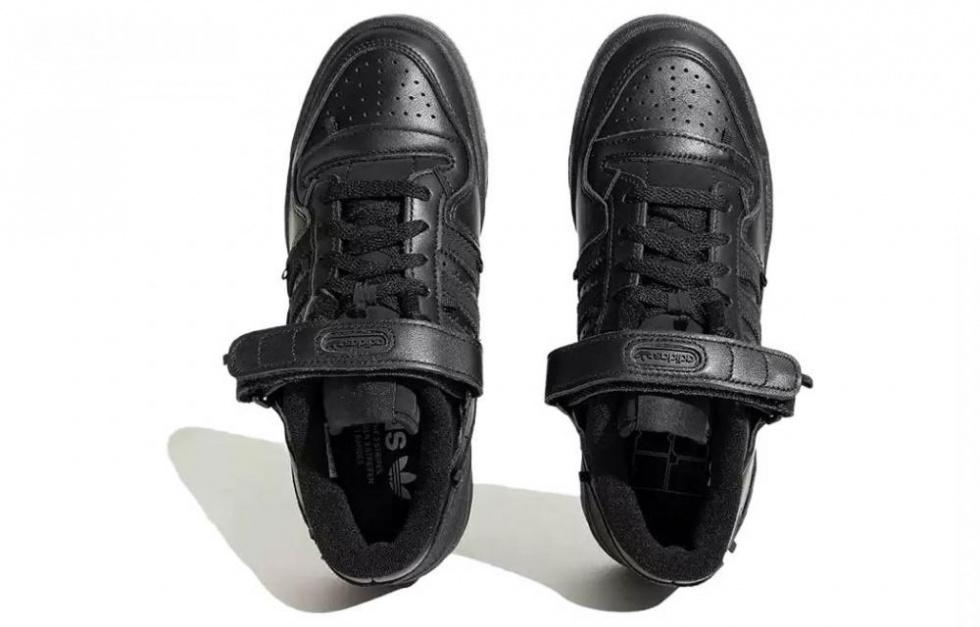 Adidas Originals Forum 84 купить в интернет-магазине Yoocart с быстрой доставкой по России.