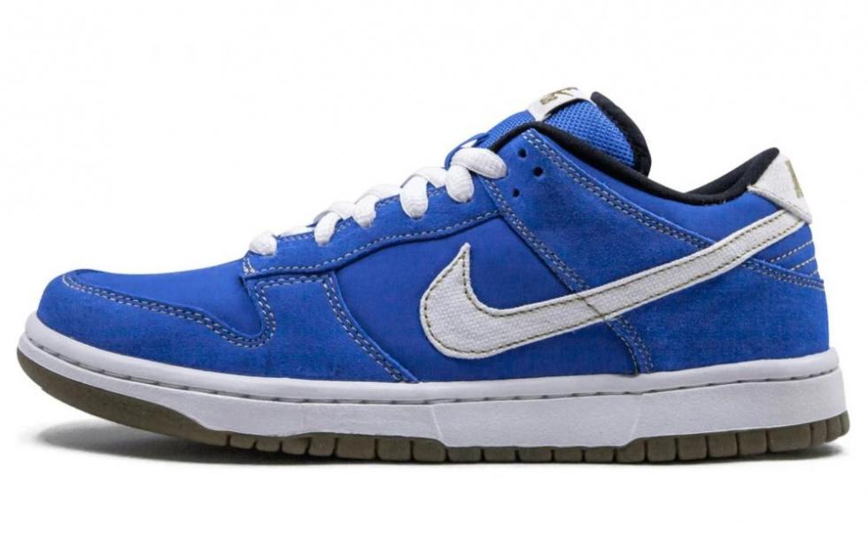 Nike Sb Dunk Low Street Fighter Chun Li