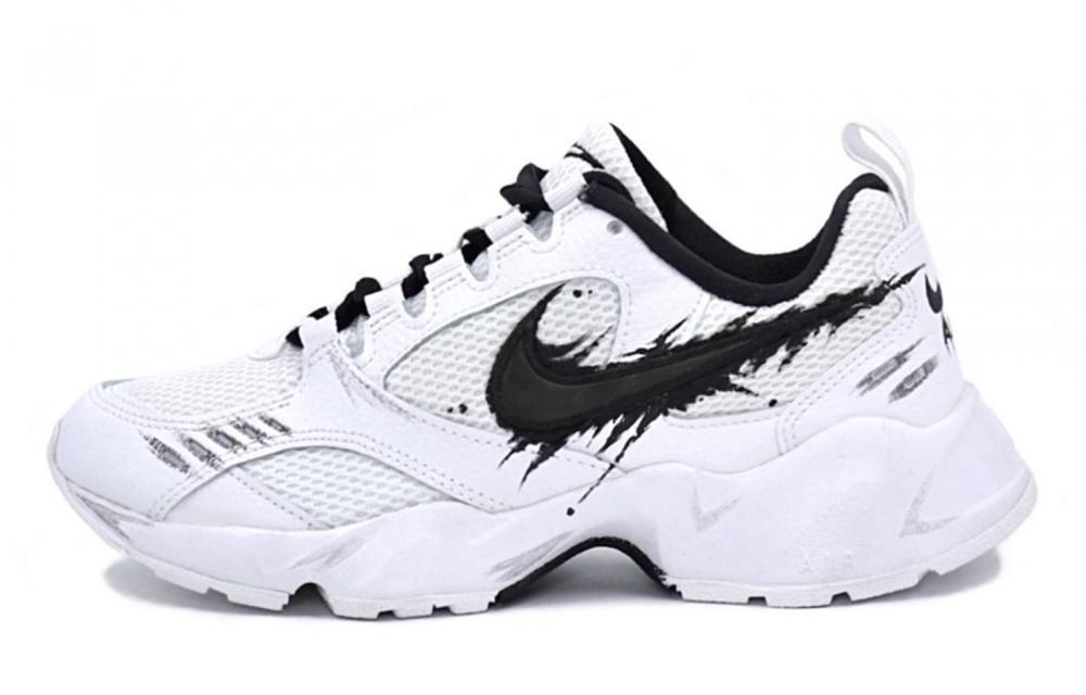 Nike Air Heights Abrasion-Resistant Slip-Resistant Low-Top Casual Shoes Women's Black White