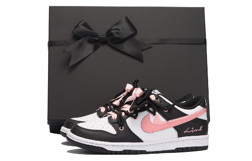 Nike Dunk Slip-Resistant Coverage Low-Top Skateboard Shoes Women's Black Pink