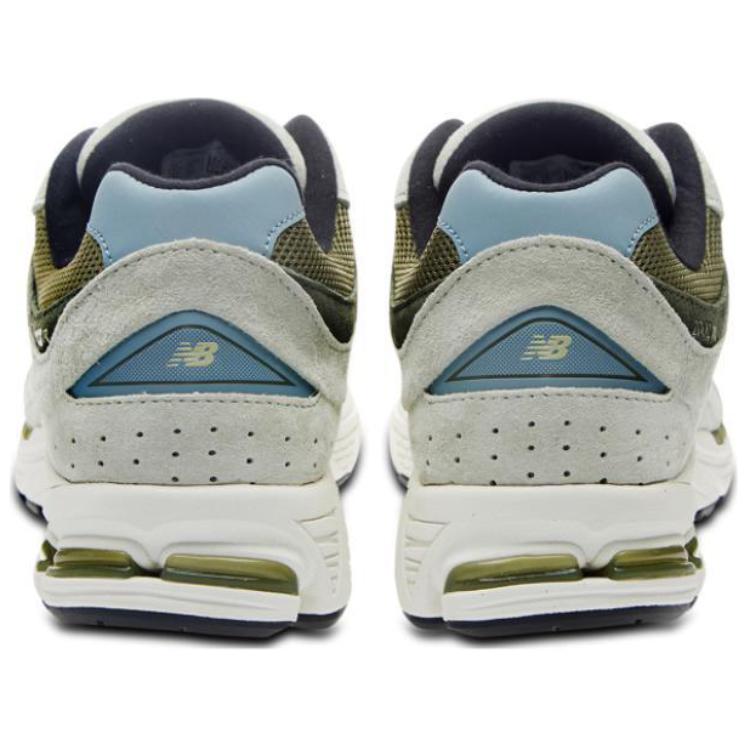 New Balance 2002R Silver Pine Olive Leaf купить в интернет-магазине Yoocart с быстрой доставкой по России.
