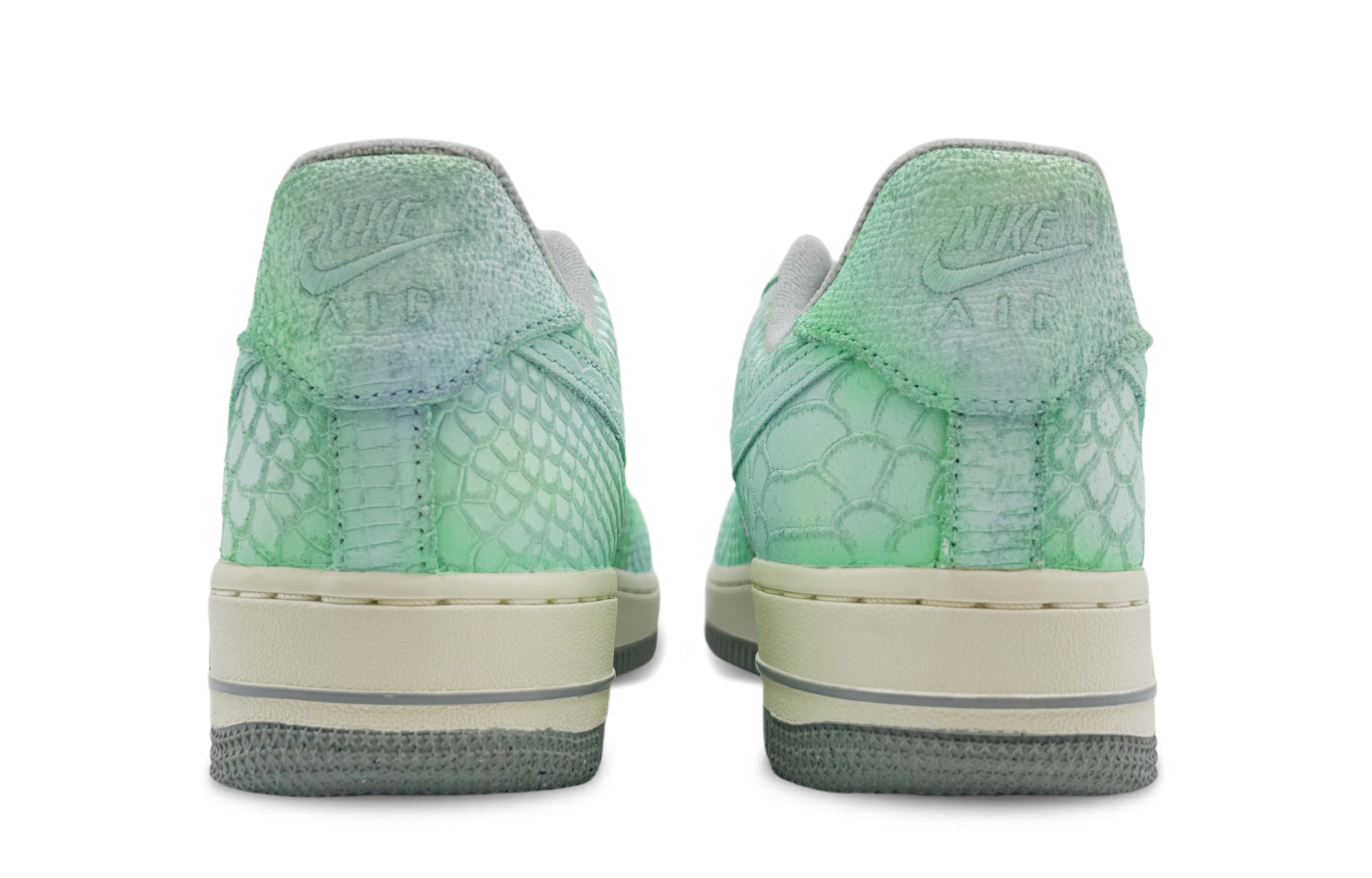 Nike Air Force 1 Anti-Slip Wear-Resistant Low-Top Skateboard Shoes Women's Green купить в интернет-магазине Yoocart с быстрой доставкой по России.