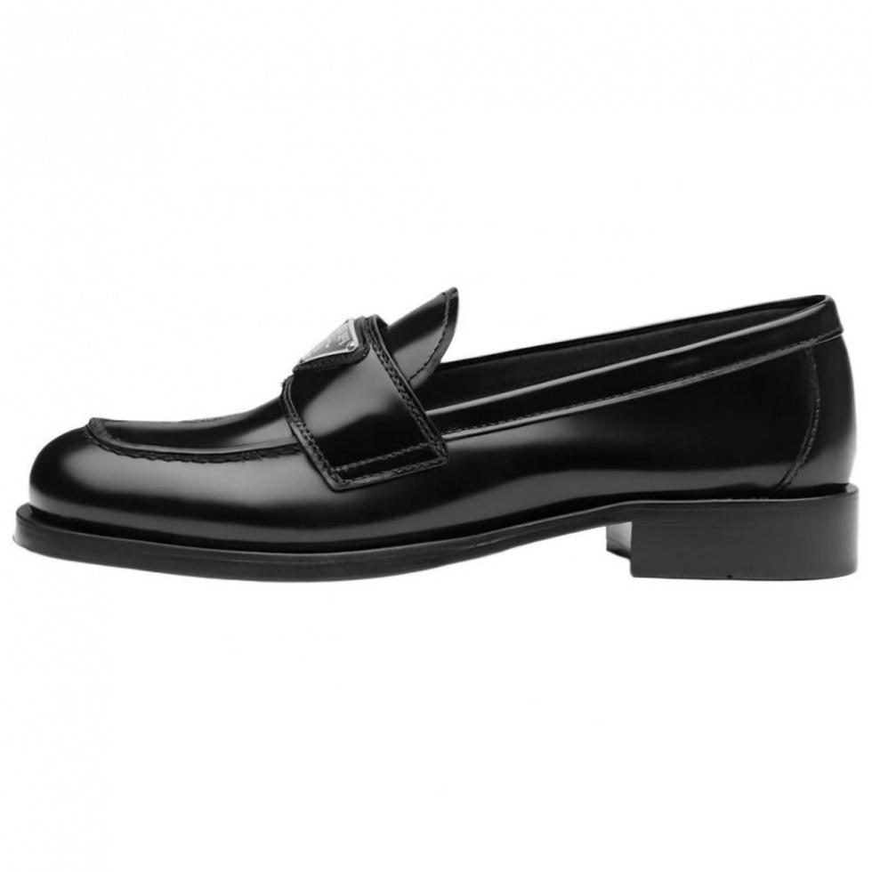 PRADA Logo-plaque Leather Loafers