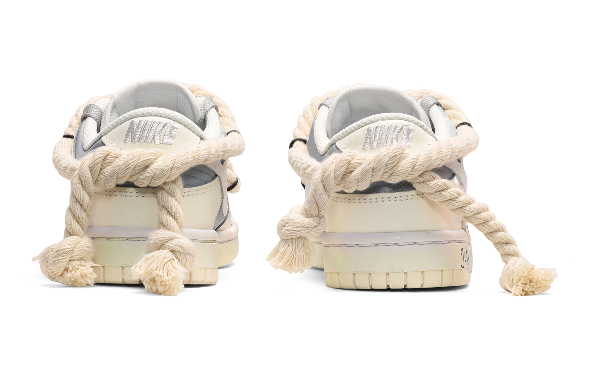Nike Dunk Low-Top Skateboard Shoes Women's Gray White Yellow купить в интернет-магазине Yoocart с быстрой доставкой по России.