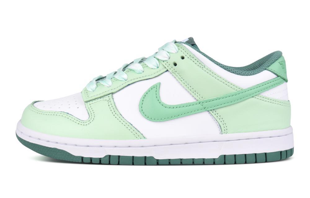 Nike Dunk Durable Lightweight And Breathable Low-Top Skateboard Shoes GS White Green