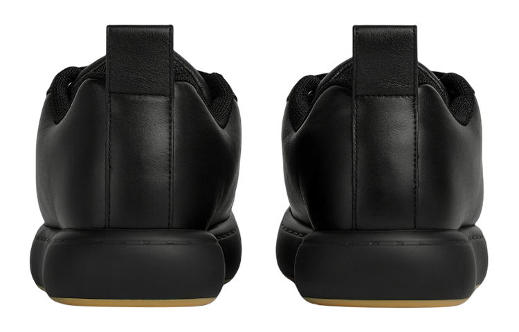 Bottega Veneta Pillow Low Top Stylish Skateboarding Shoes Women's Black купить в интернет-магазине Yoocart с быстрой доставкой по России.