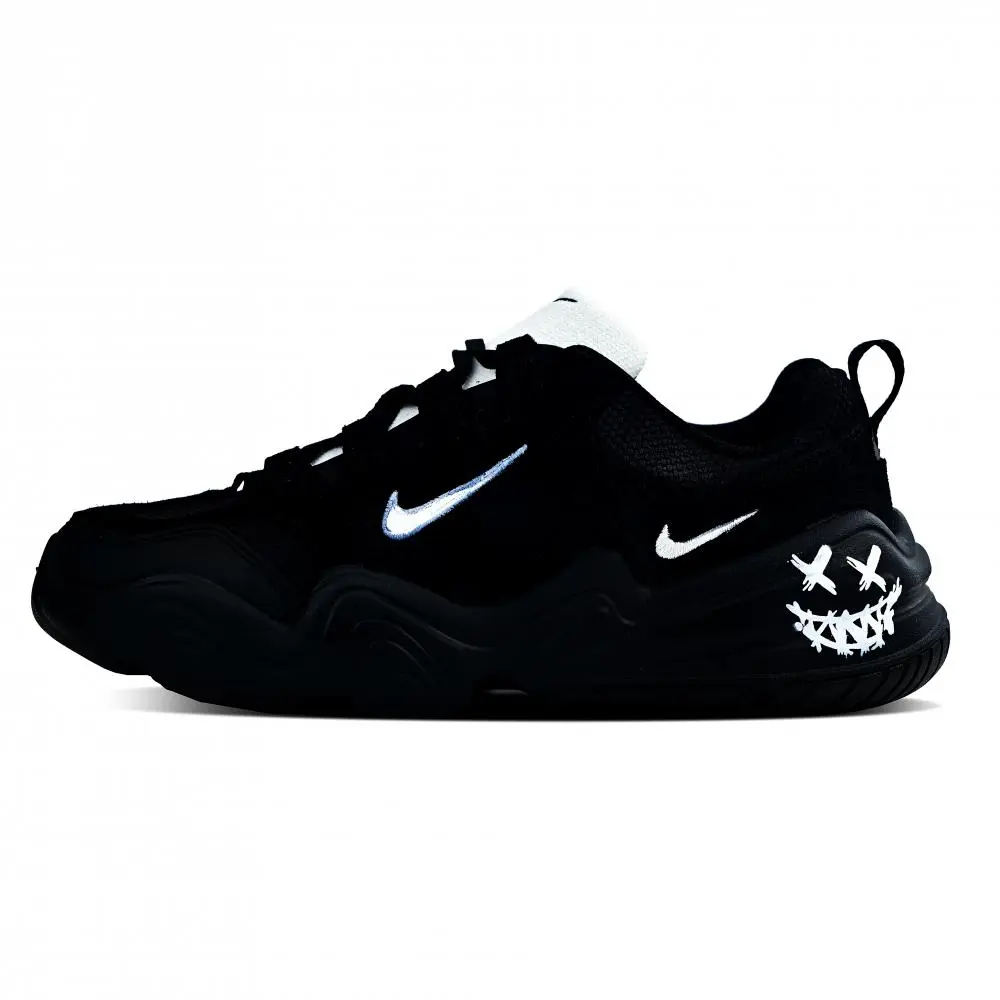 Nike Tech Hera Abrasion Resistant Low Top Chunky Sneakers Unisex Black White