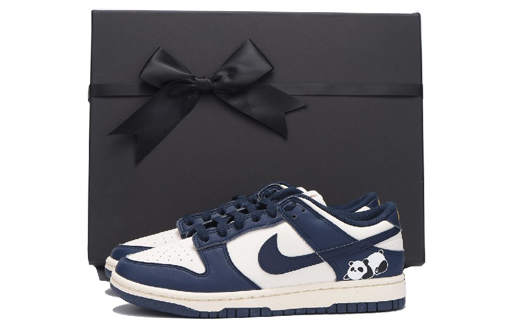 Nike Dunk Slip-Resistant Coverage Low-Top Skateboard Shoes Women's Black Blue
