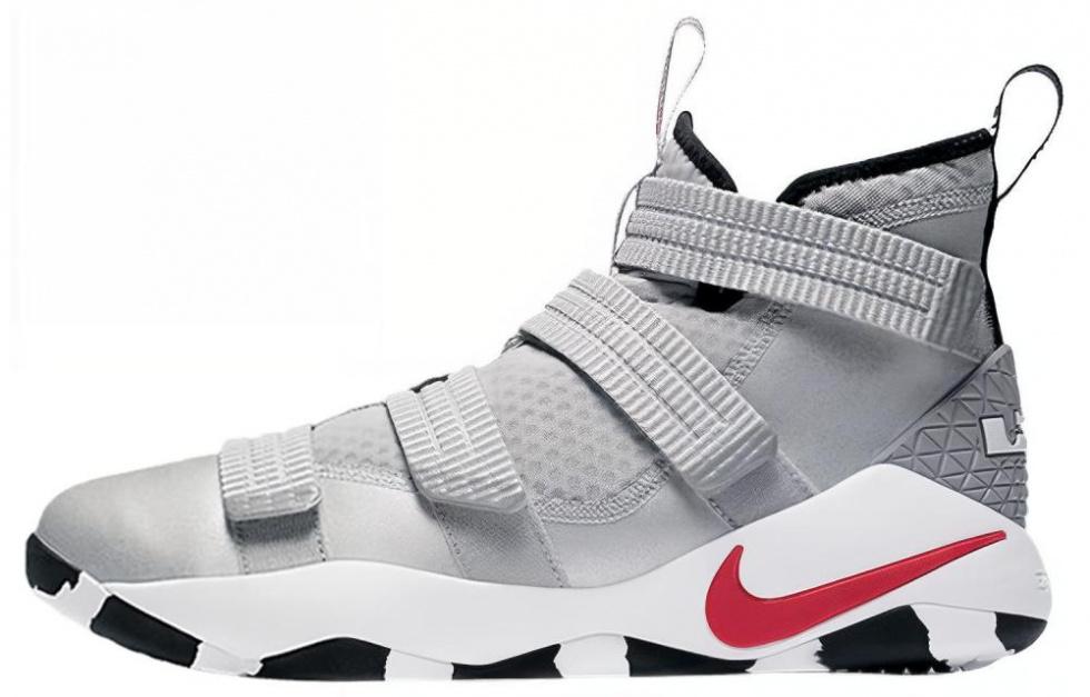 Nike LeBron Soldier 11 Ep 'Silver Bullet'