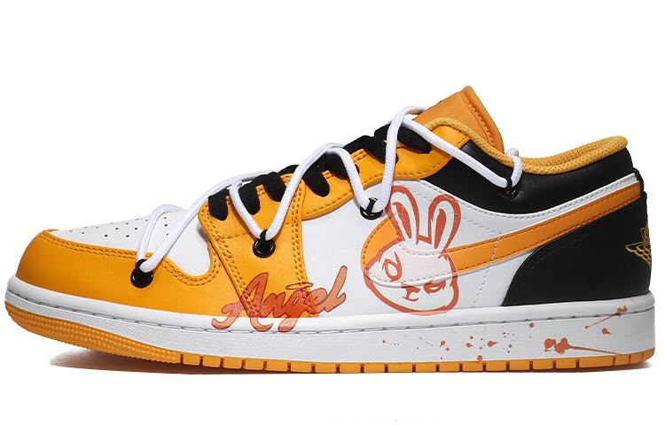 Jordan Air Jordan 1 Low Top Vintage Basketball Shoes Men's Black White Yellow