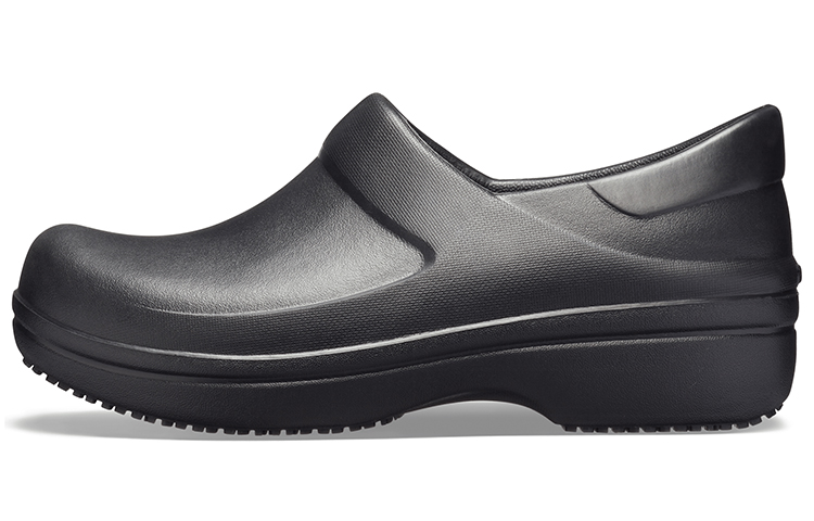 Crocs Closed Toe Slippers Women's купить в интернет-магазине Yoocart с быстрой доставкой по России.