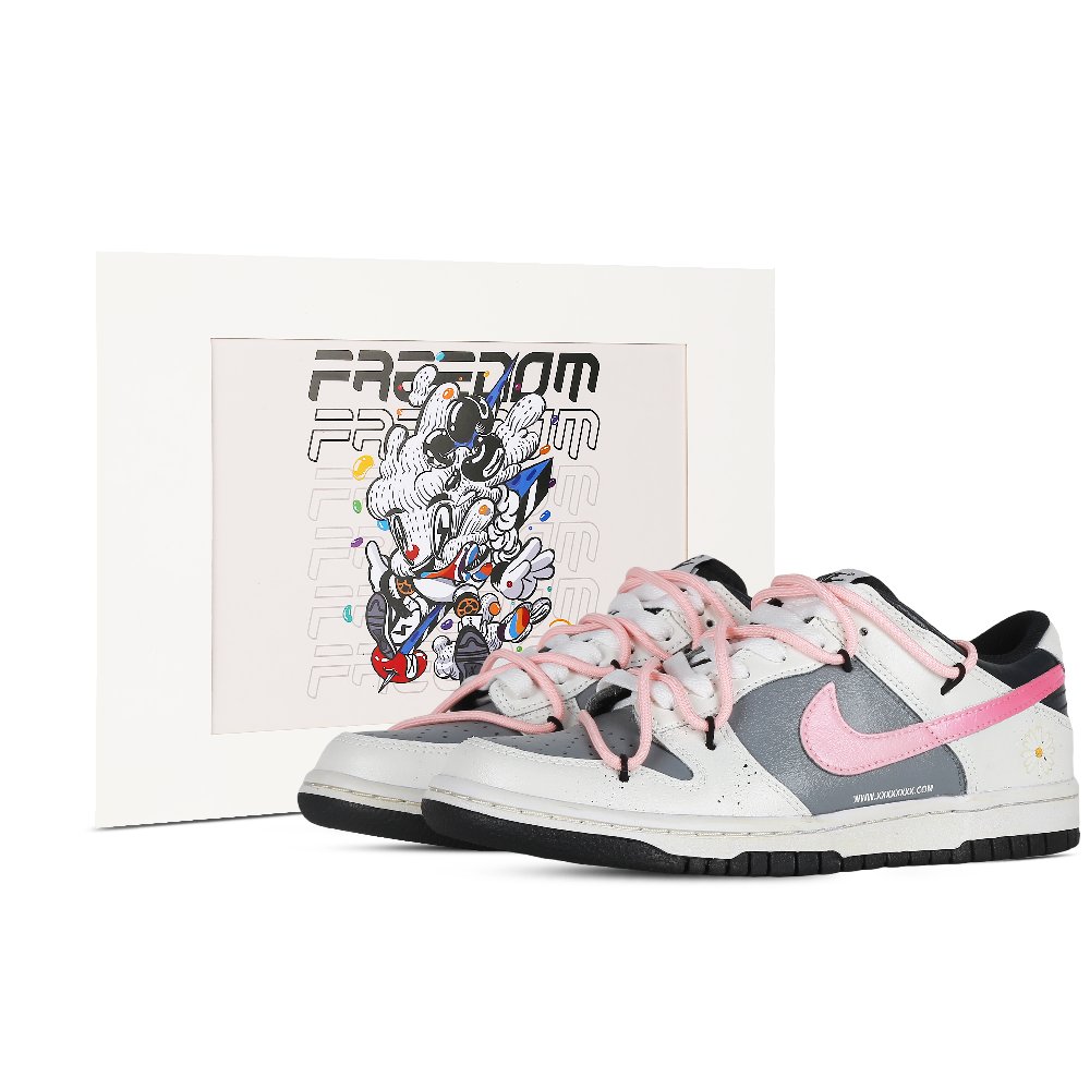 Nike Dunk Skateboard Shoes Men Low-Top Gray White Pink