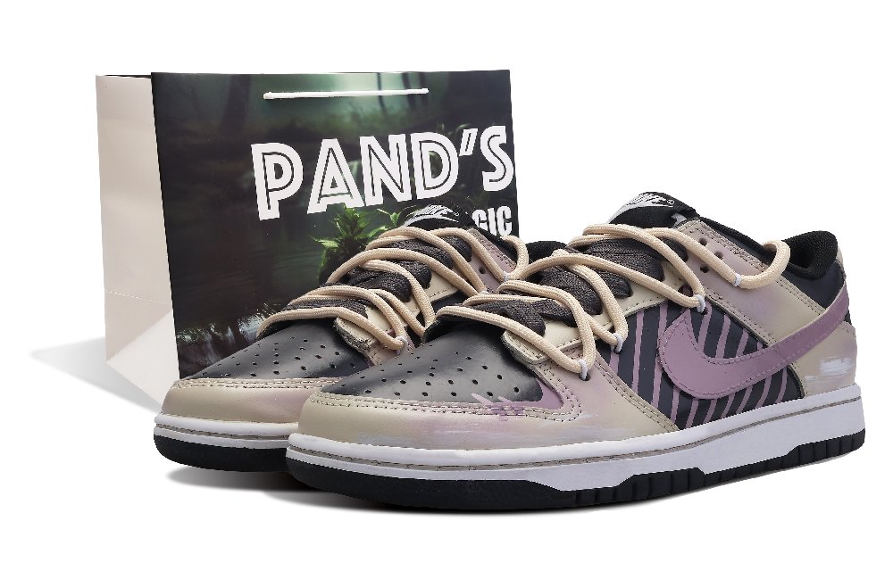 Nike Dunk Low Snowy Birthday Taro Clouds Slip-Resistant Coverage Low-Top Skateboard Shoes Men's Milk Tea Beige