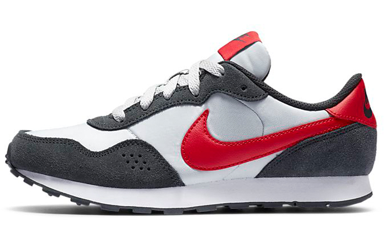 Nike MD Valiant Dark Grey University Red GS