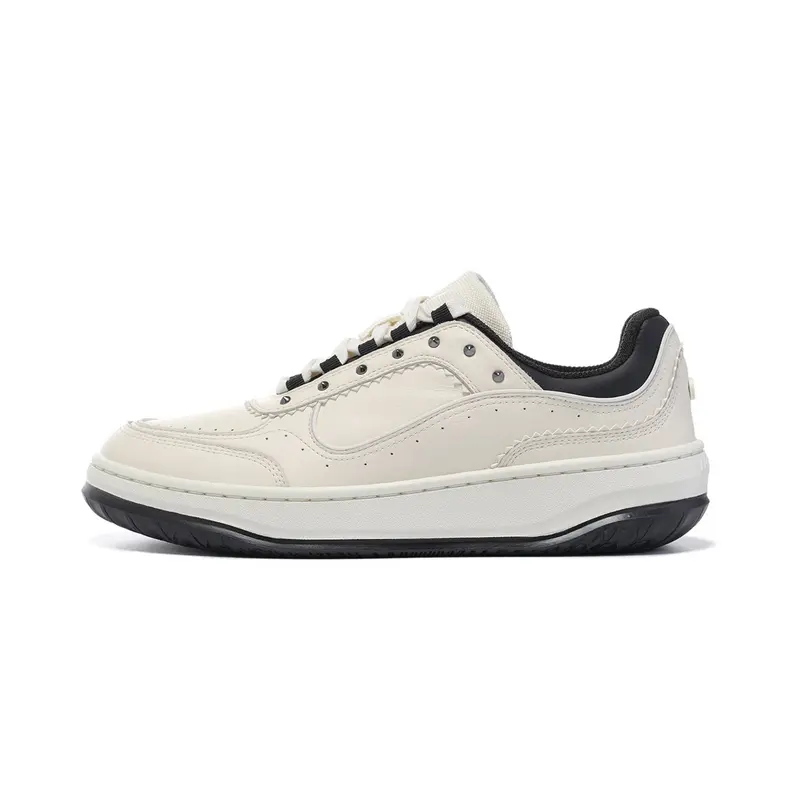 LI NING 1990 Slip Resistant Abrasion Resistant Low top Skateboard Shoes Women's Beige White Black
