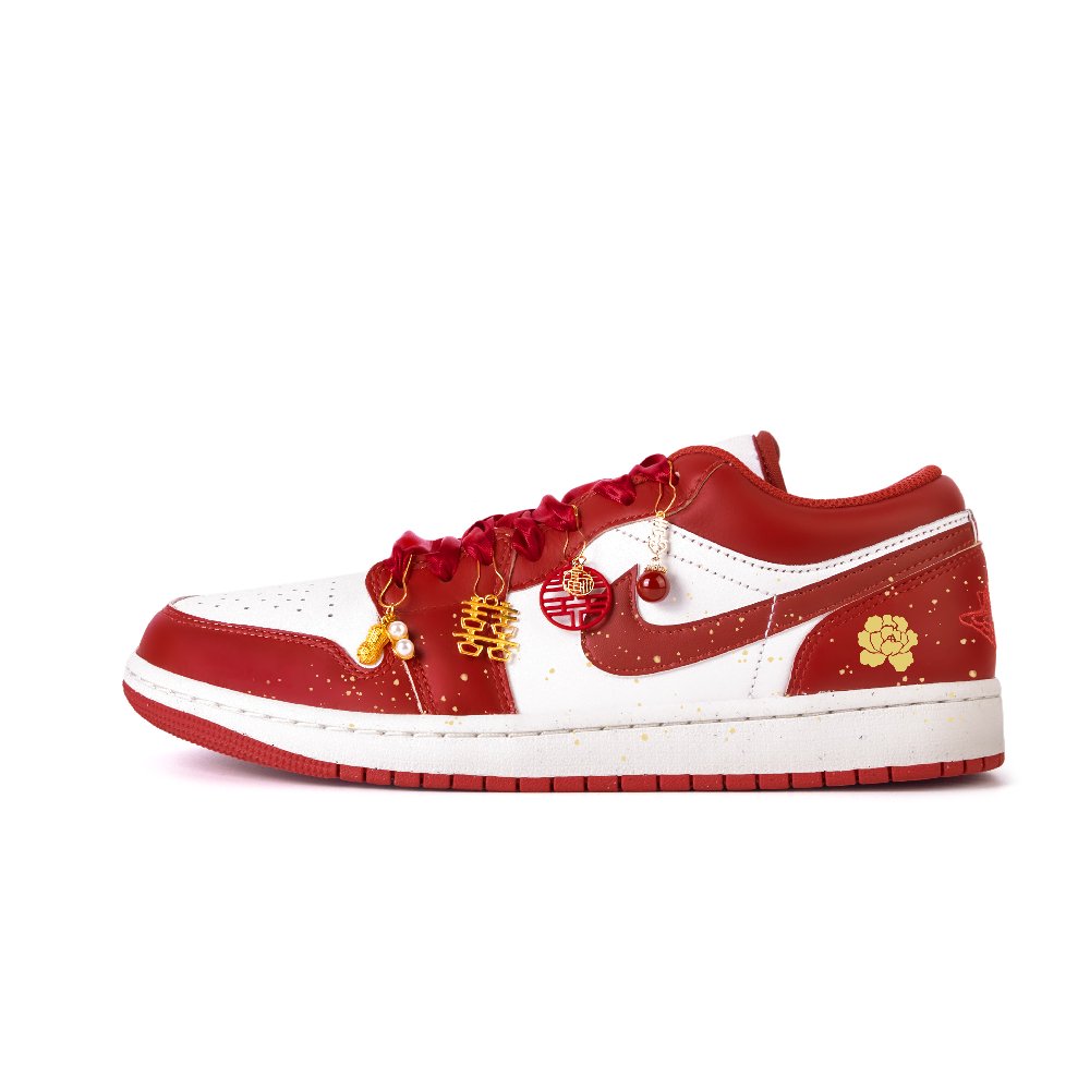 Jordan Air Jordan 1 Anti-Slip Wear-Resistant Low-Top Vintage Basketball Shoes Men's Sand Dune Red