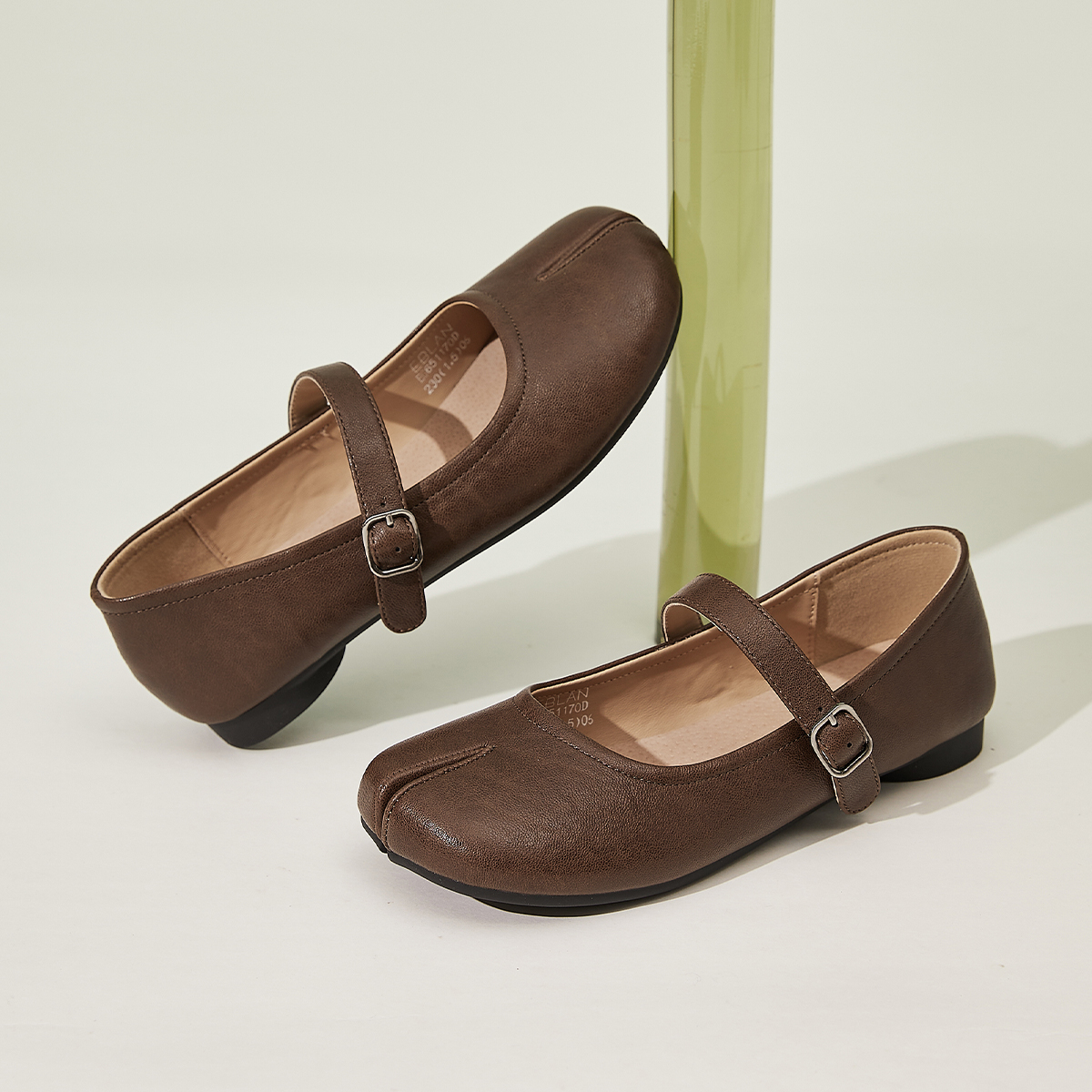 EBLAN Chunky Heel Mary Jane Shoes Women's купить в интернет-магазине Yoocart с быстрой доставкой по России.