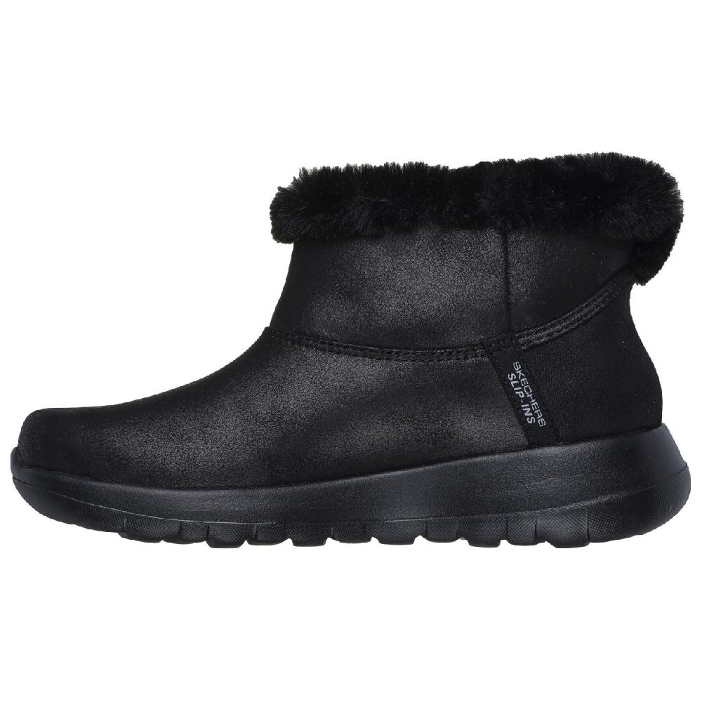 Skechers ON THE GO Warm Slip-Resistant Ankle-Length Snow Boots Women's Black