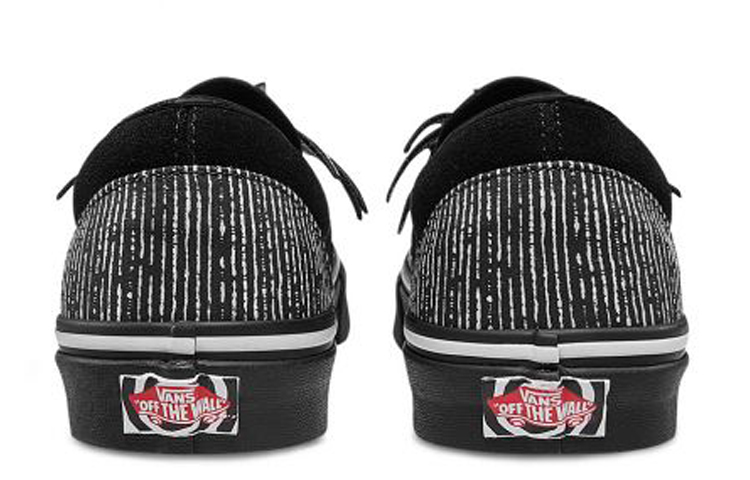 Vans Slip On The Nightmare Before Christmas купить в интернет-магазине Yoocart с быстрой доставкой по России.