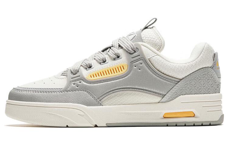 Anta AOJIE Low-Top Skateboard Shoes Women's Gray White купить в интернет-магазине Yoocart с быстрой доставкой по России.