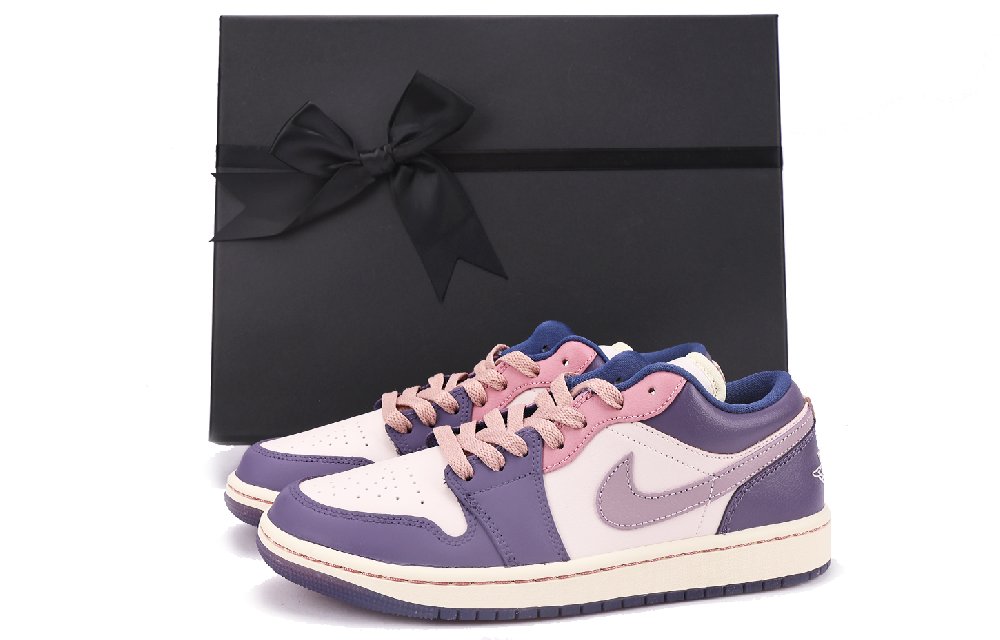Jordan Air Jordan 1 Chestnut Slip-Resistant Coverage Cushioning Low-Top Vintage Basketball Shoes Women's White Purple