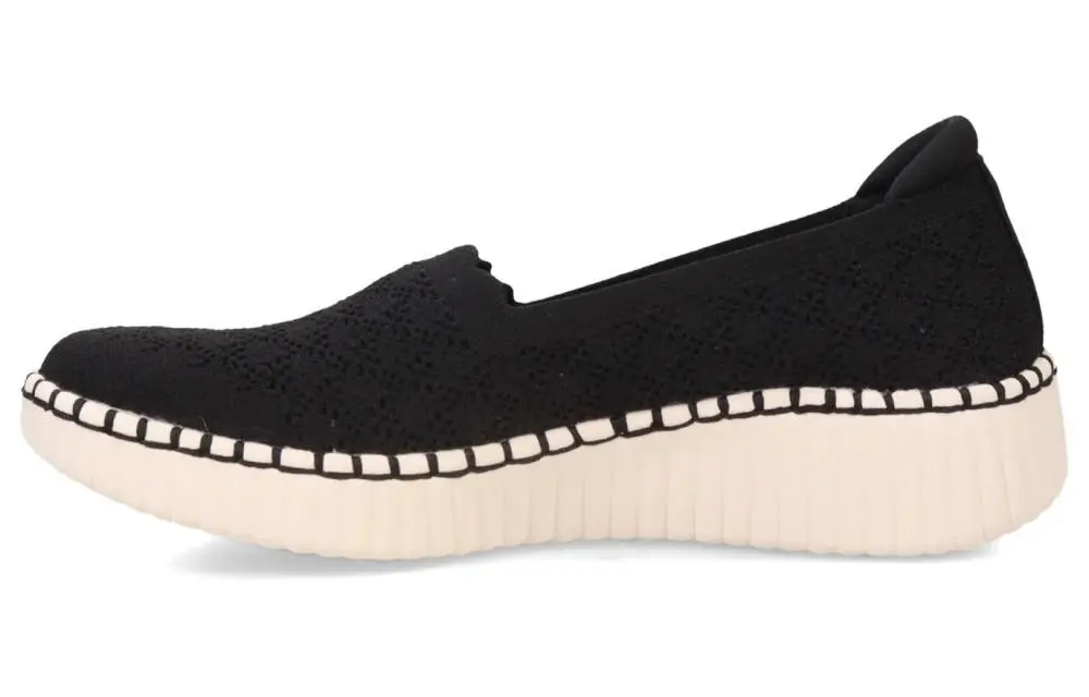Skechers Breathable And Lightweight Low top Casual Shoes Women's Black
