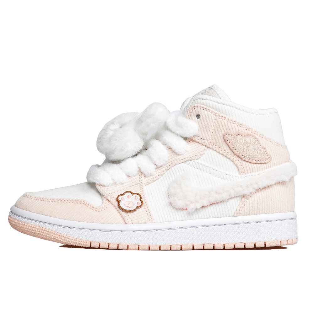 Jordan Air Jordan 1 Mid SE Vintage Basketball Shoes Women's White Pink