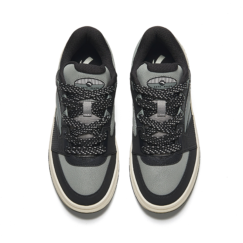 Anta Travel Height Increasing Lightweight Low-Top Skateboard Shoes Men's Recycling Gray купить в интернет-магазине Yoocart с быстрой доставкой по России.