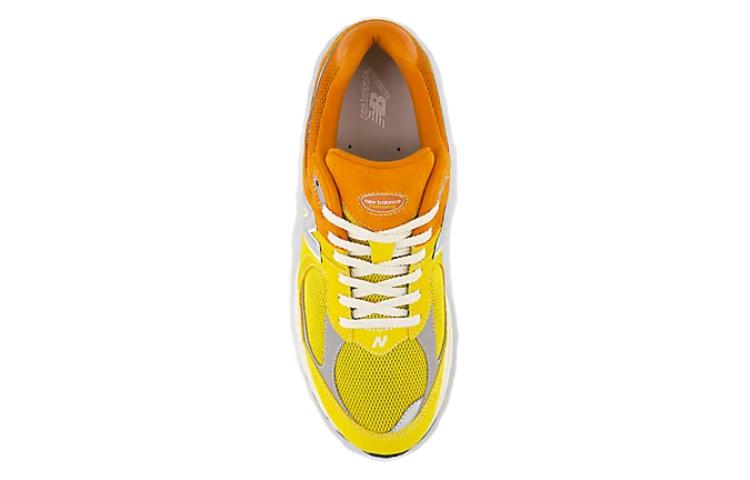 New Balance 2002R Ginger Lemon купить в интернет-магазине Yoocart с быстрой доставкой по России.
