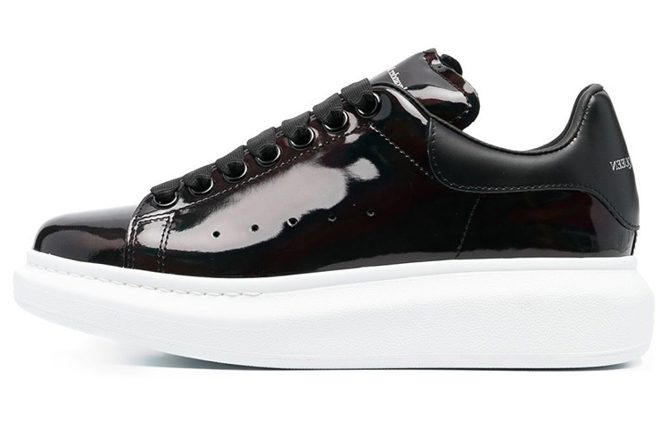 Alexander McQueen Casual Shoes Women's Low-Top Black