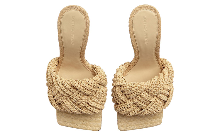 Bottega Veneta Lido Mules Women's купить в интернет-магазине Yoocart с быстрой доставкой по России.