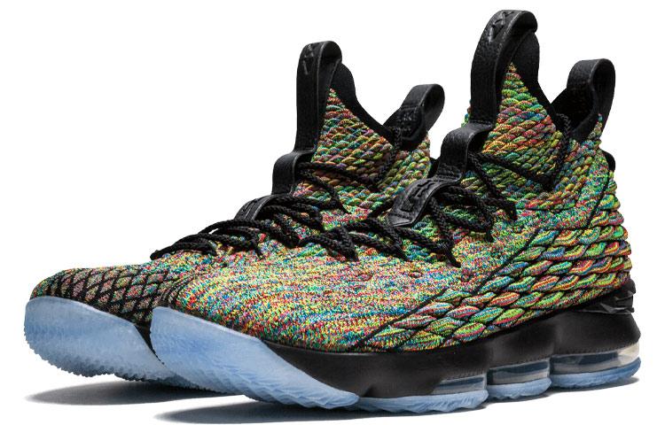 Nike LeBron 15 'Four Horsemen' купить в интернет-магазине Yoocart с быстрой доставкой по России.