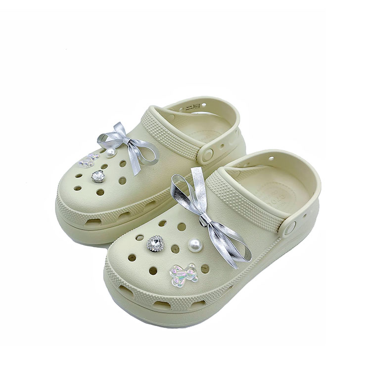 Crocs Crush Clog Clogs Unisex Beige купить в интернет-магазине Yoocart с быстрой доставкой по России.