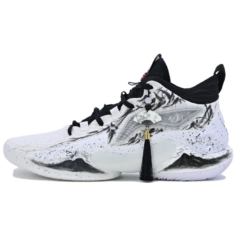 LINING YuShuai 18 Basketball Shoes Men Mid-Top White Black