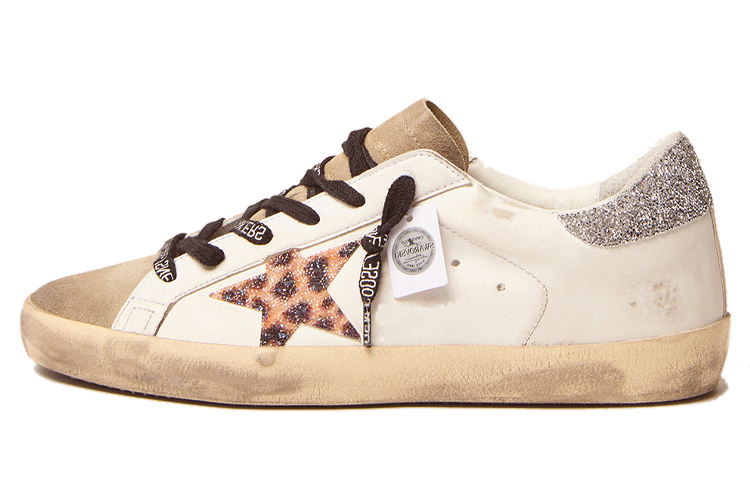 Golden Goose Super Star LTD Low top Stylish Skateboarding Shoes Women's White Distressed Style