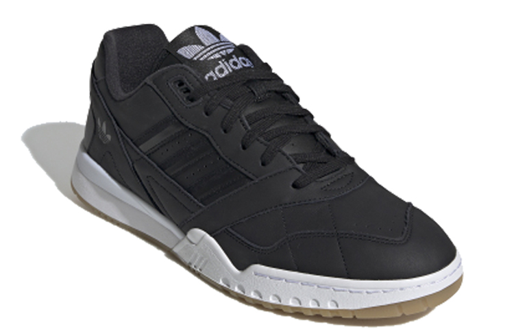 Adidas A.R. Trainer Core Black