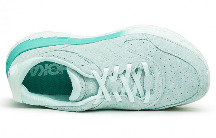 HOKA ONE ONE Bondi L Suede Blue Glass All Gender купить в интернет-магазине Yoocart с быстрой доставкой по России.