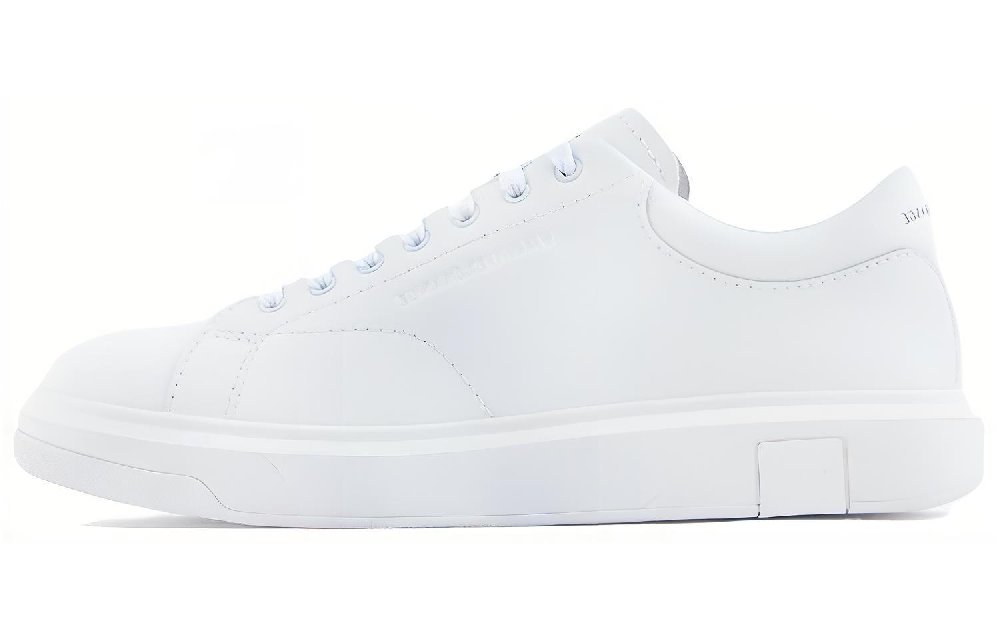 ARMANI EXCHANGE Low Top Skateboard Shoes Men's White