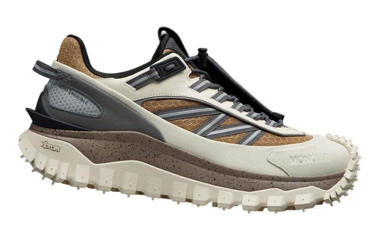 Moncler Trailgrip Beige White