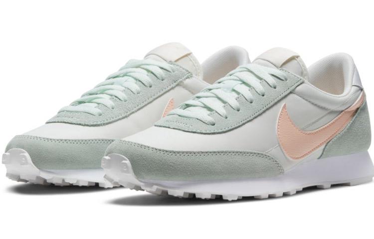 Nike Daybreak Barely Green Crimson Tint Women's купить в интернет-магазине Yoocart с быстрой доставкой по России.