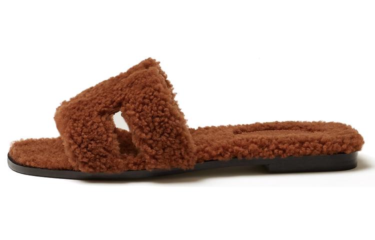 HERMES Oran Sandal Cognac Woolskin