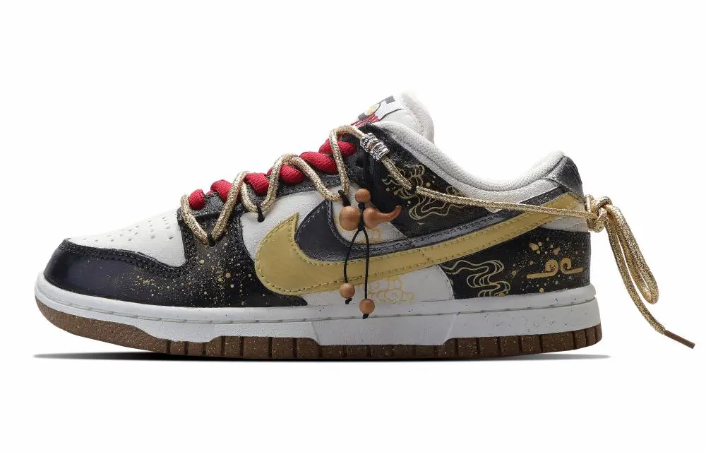 Nike Dunk Skateboard Shoes Women's Low top Gold