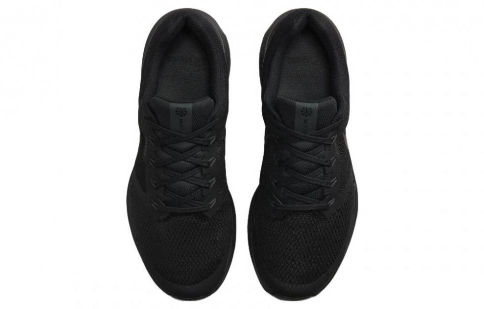 Nike Run Swift 3 'Triple Black'