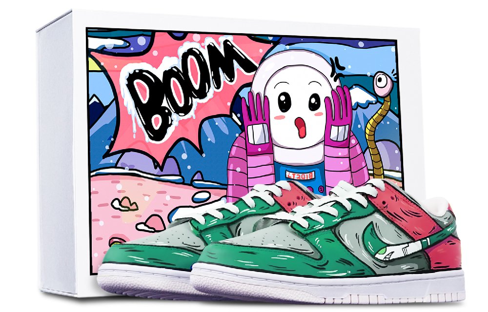 Nike Dunk Low Low-Top Skateboard Shoes GS Gray Green Red