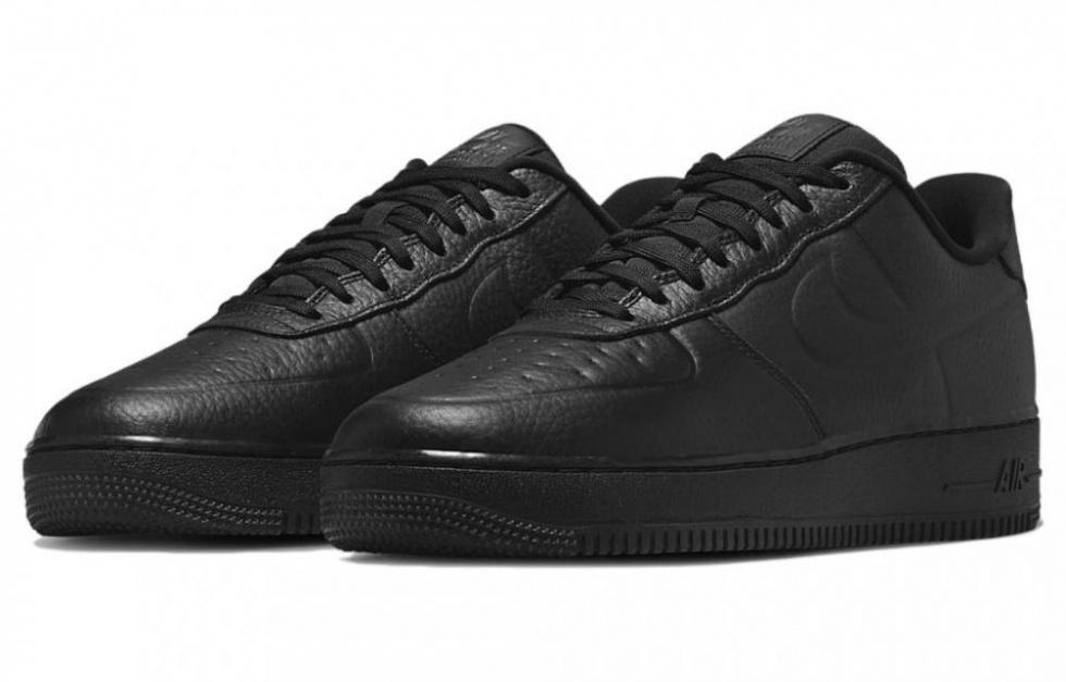 Nike Air Force 1 Low '07 Pro Tech Waterproof Triple Black купить в интернет-магазине Yoocart с быстрой доставкой по России.