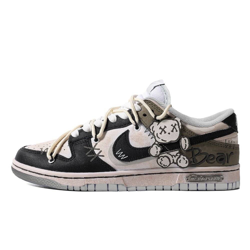 Nike Dunk ADCDAVINCI, Plush Bear Anti Slip Wear Resistant Low Top Skateboard Shoes Unisex Black Brown
