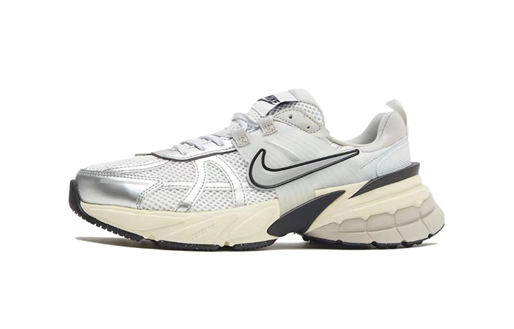 Nike V2K Run Low-Top Running Shoes Women's Asphalt Gray купить в интернет-магазине Yoocart с быстрой доставкой по России.