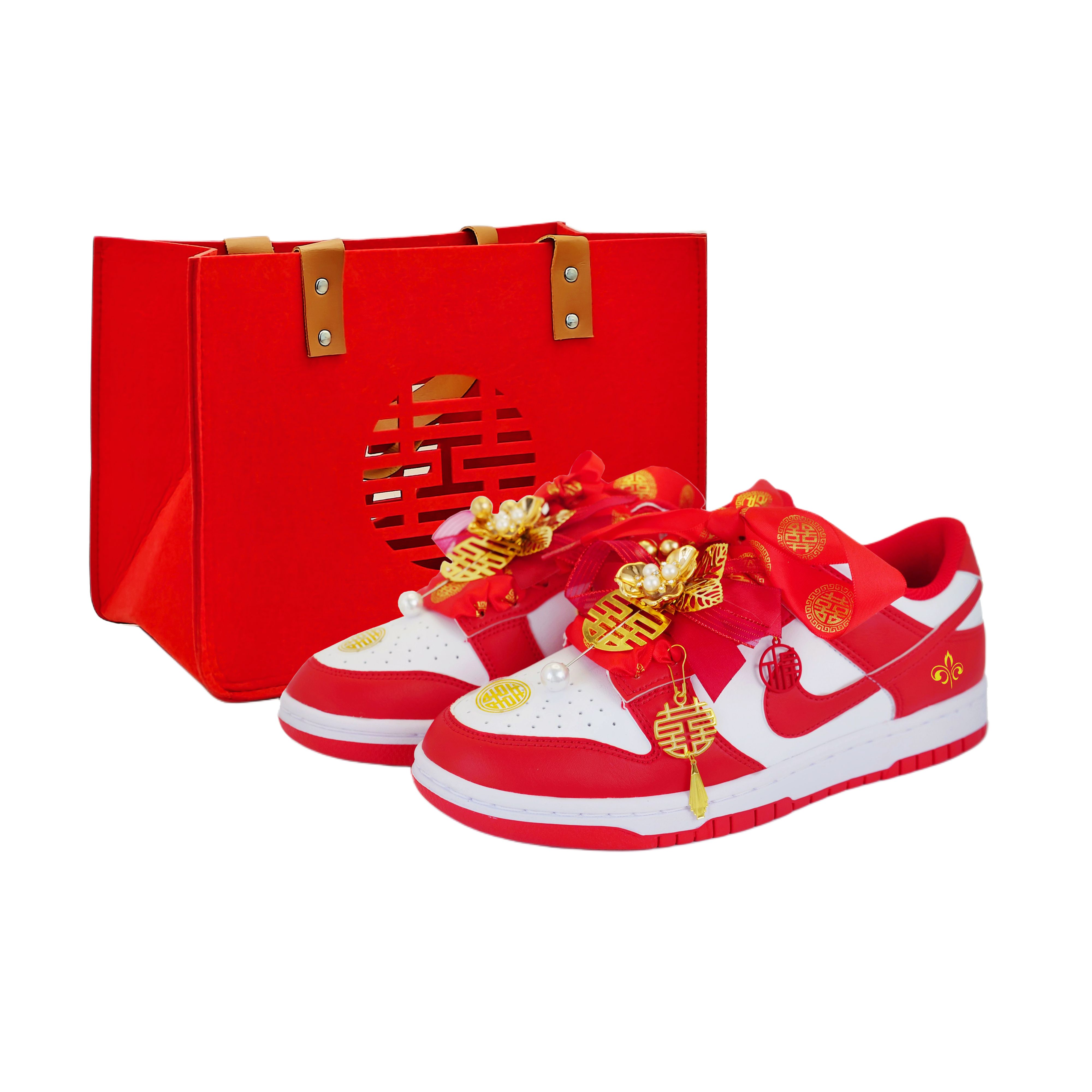 Nike Dunk Full Of Joy And Happiness Wear resistant And Lightweight Low top Skateboard Shoes Unisex Red White купить в интернет-магазине Yoocart с быстрой доставкой по России.
